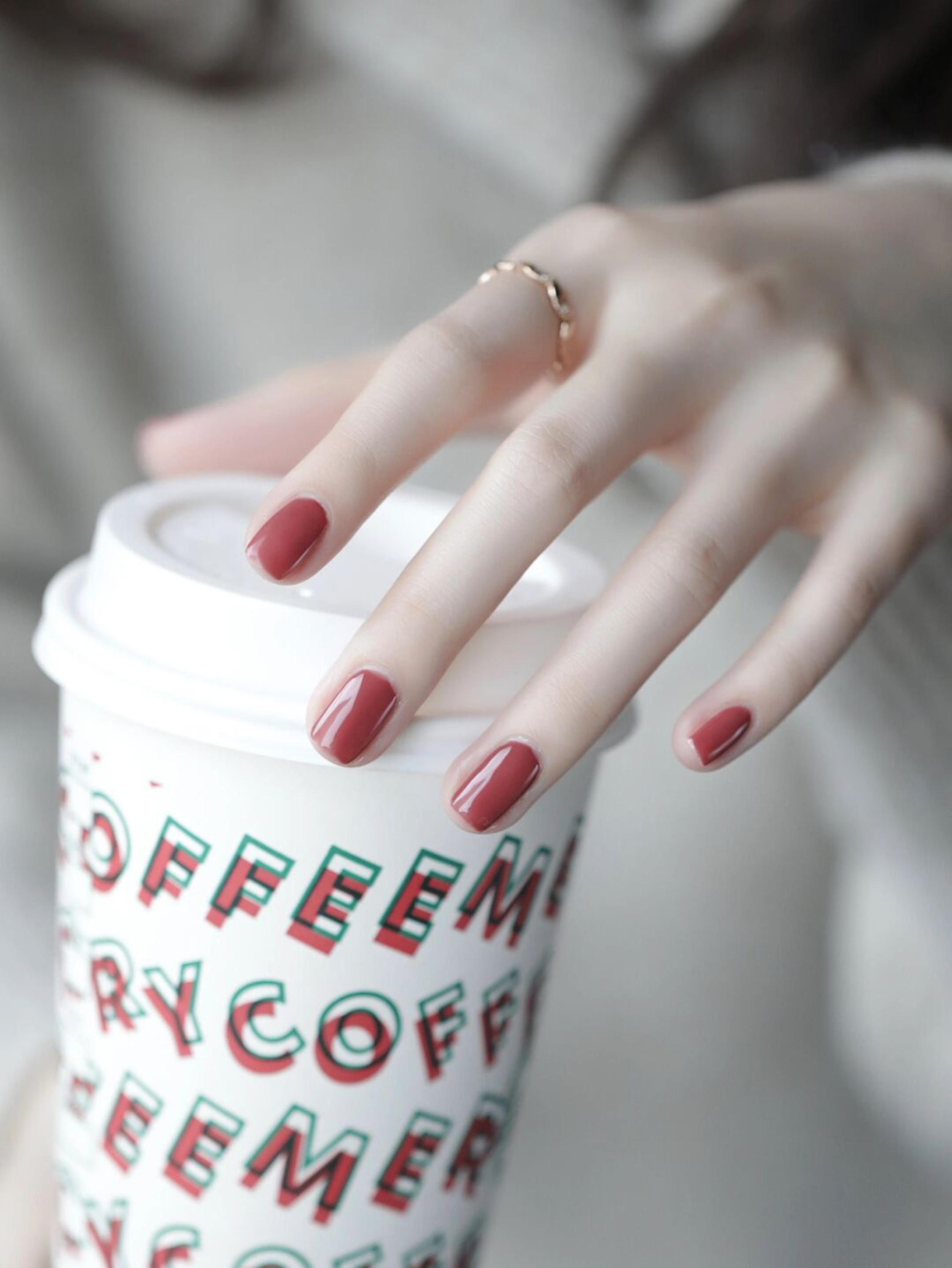 Red Elegant Oval Nails shown as a nail art design with red, elegant, oval and medium details.