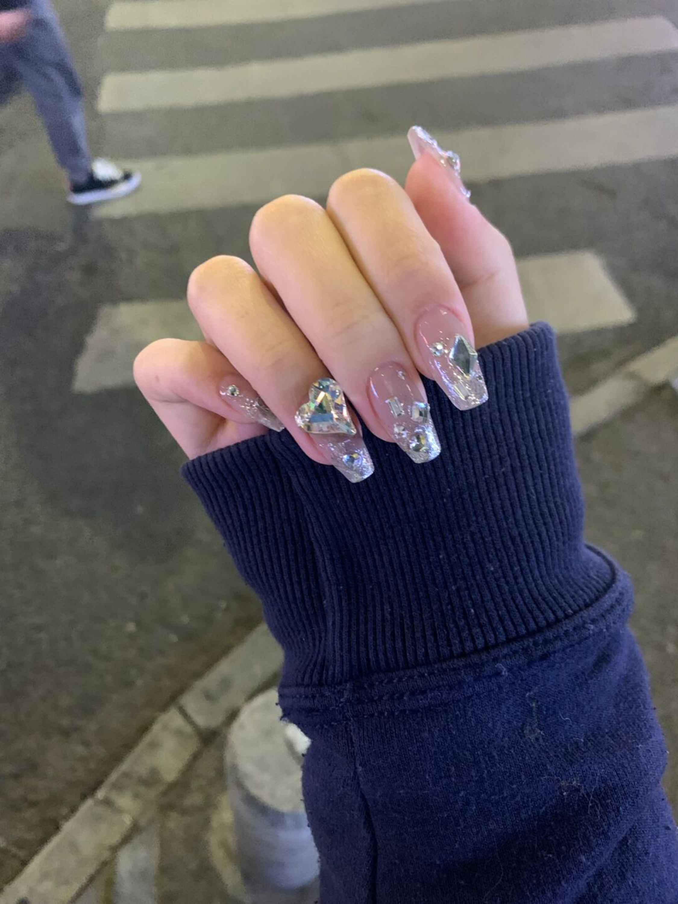 Silver Chrome Long Nails shown as a nail art design with silver, chrome and long details.
